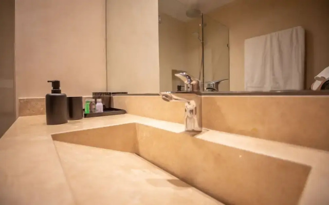 Apartment with Private Hot Tub in Tulum