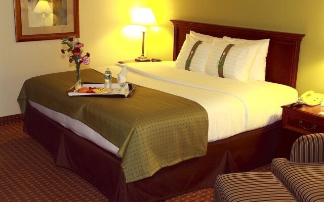 Garden Plaza Hotel