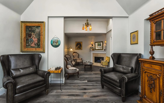 Mirabelle Inn & Restaurant