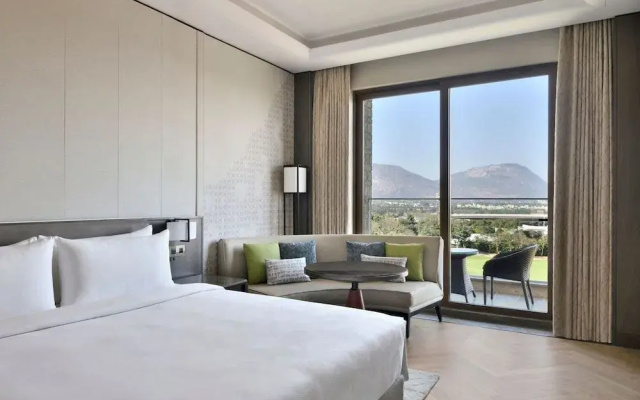 JW Marriott Bengaluru Prestige Golfshire Resort & Spa