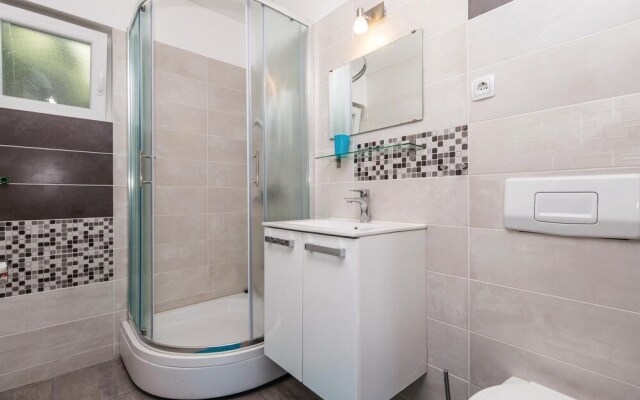 Awesome Home in Mandre With Wifi and 1 Bedrooms