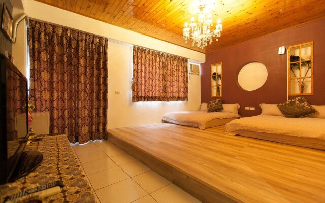 Gemini star Hostel