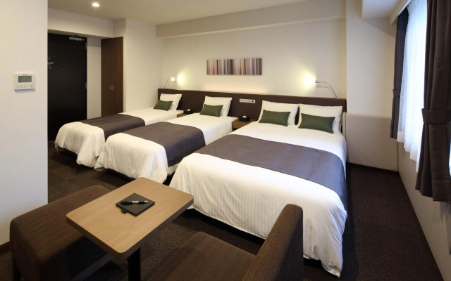 Y’s Hotel Hanshin Amagasaki Ekimae – Guest Rooms – Amagasaki
