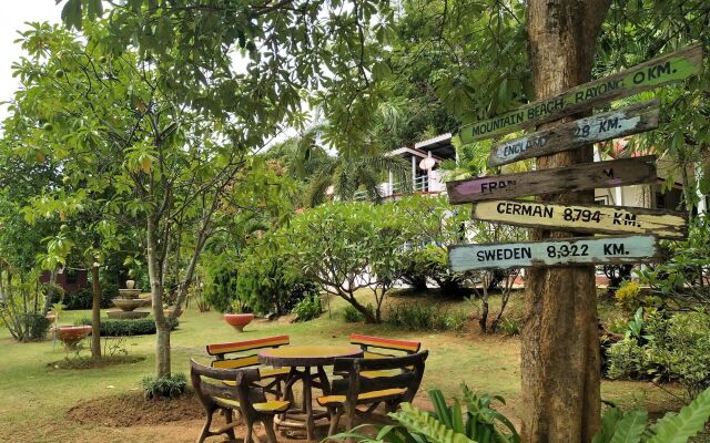 Mountain Beach  Resort