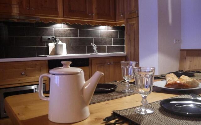 Appartement Méribel, 2 pièces, 5 personnes - FR-1-355-70