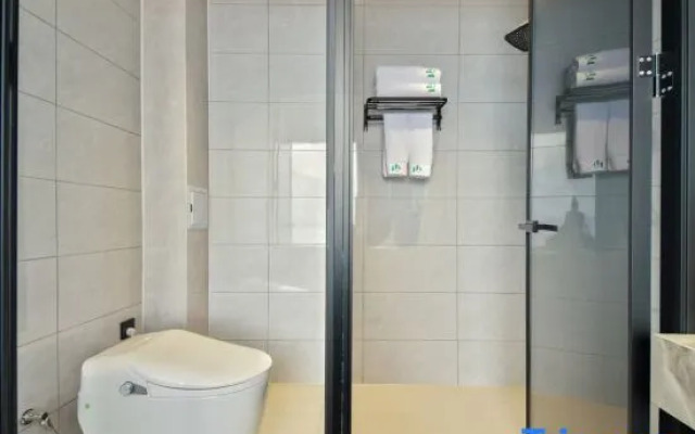 Xiaoluchenke Seaview Design Hotel (Dali Erhai Branch)