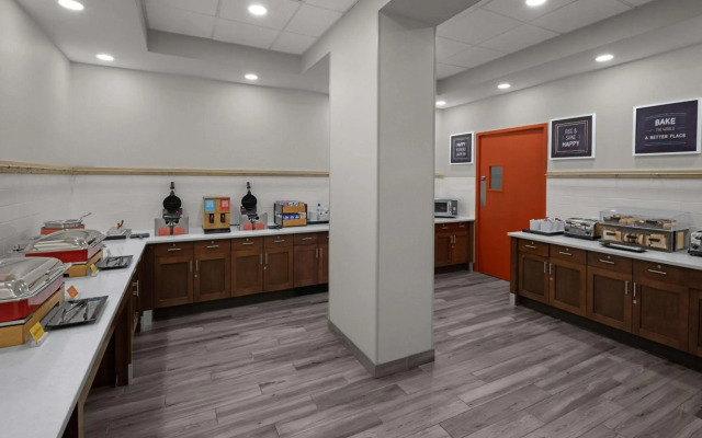 Hampton Inn Cleveland-Downtown