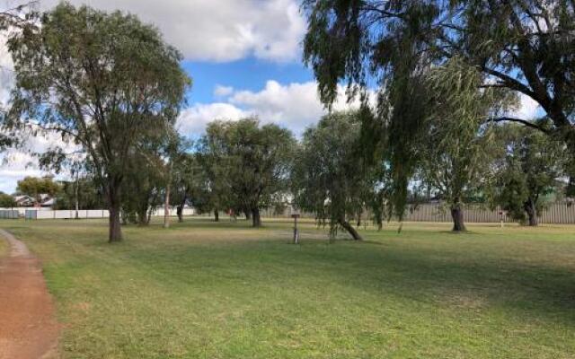 Lazy Days Caravan Park