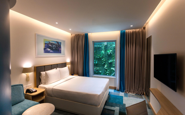 Holiday Inn Express & Suites Bengaluru Old Madras Road by IHG