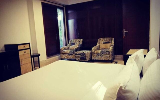 Star Inn Residency