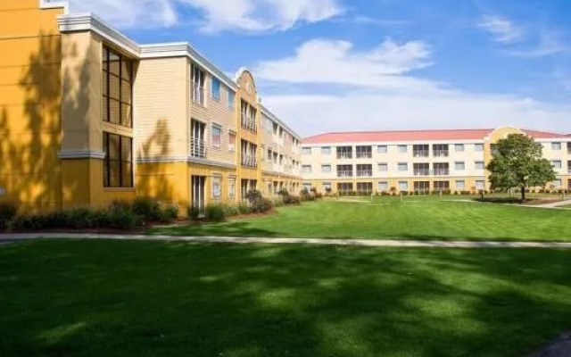 Cedar Point's Sandcastle Suites