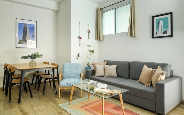 Simple Living in Tel Aviv by Sea N' Rent