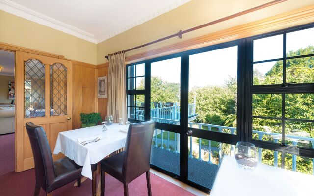 Hamurana Lodge