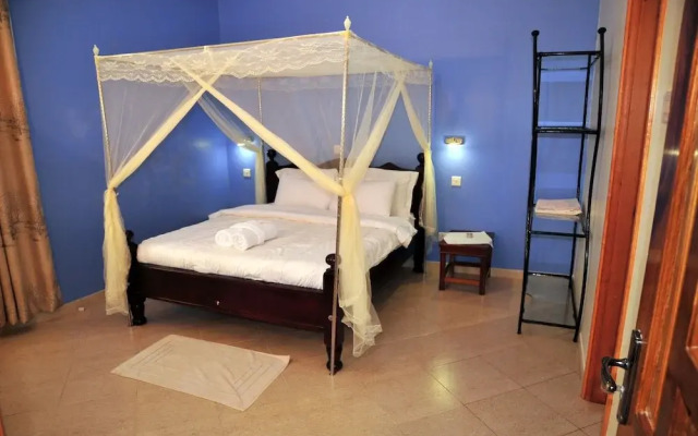 Victoria Lake View Guest House & Safaris