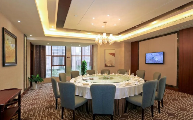 Taoyuan Jiari Jiudian