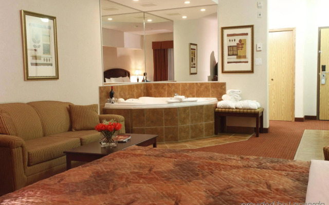 Pomeroy Inn & Suites Fort St. John