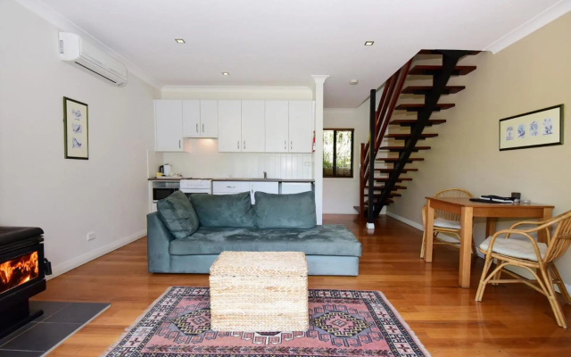 Cloudsong Chalet 3 - Close to the village centre! – Guest Rooms – Kangaroo Valley