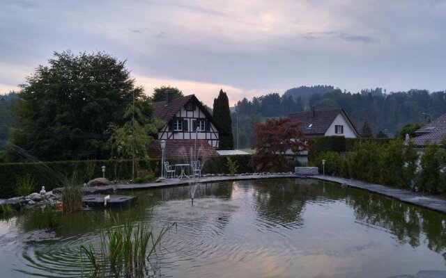 Gästehaus zum Tulpenbaum GmbH