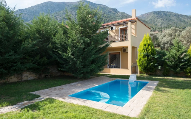 Armonia Villa by LeaderStay