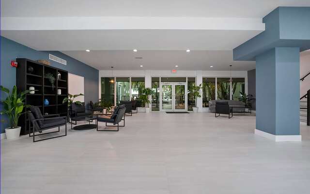 Garden Hotel Miami International Airport