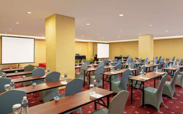 Golden Tulip Springhill Lampung
