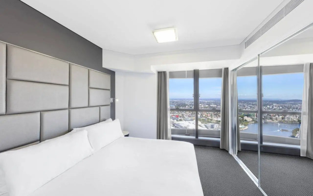 Meriton Suites Herschel Street, Brisbane