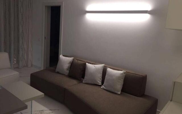 Beautiful Modern Villa in Albarella by Beahost