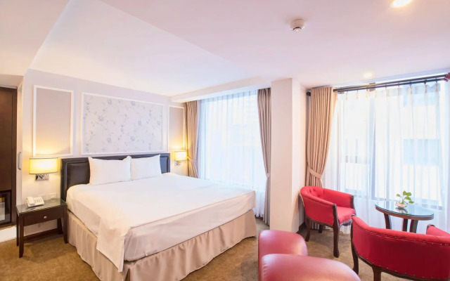 Dinh Ami Hanoi Hotel