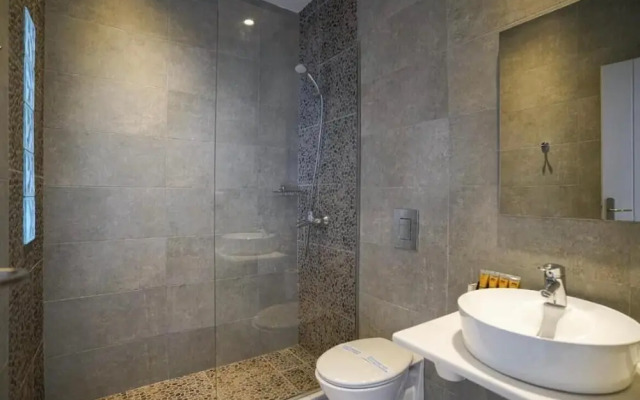 Casa Nostra Rooms & Studios