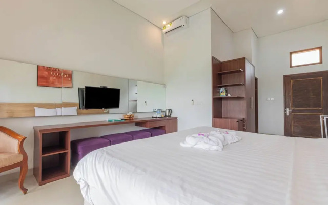 Mandhasativa Homestay