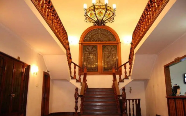 Hotel Divasto
