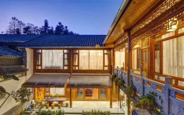 Tengchong Guishanju Panorama Inn