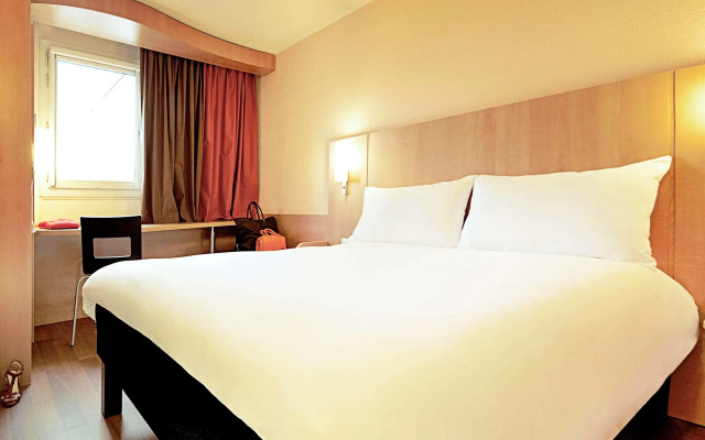 Ibis Cardiff Centre Hotel