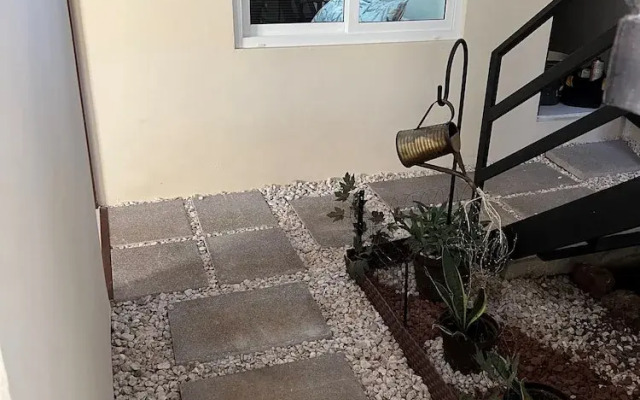 Fully Equipped and Furnished Apartment and Office
