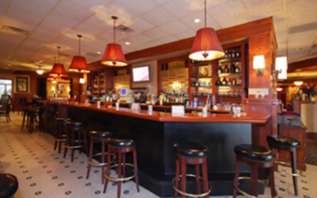 Crossroads Hotel & Watertown Event Center