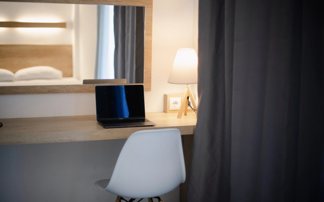 Calma Beach Hotel