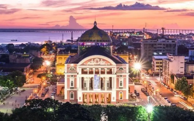 Hotel Dez de Julho