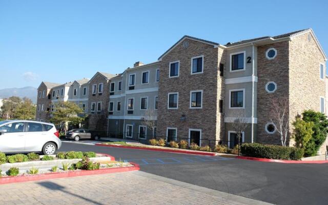 Staybridge Suites Lake Forest by IHG