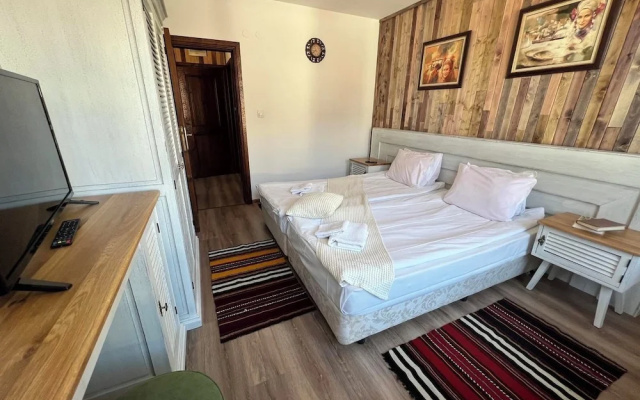 Room in Apartment - Granat Maisonette - Next to Gondola Lift, Ideal for 4 Guests
