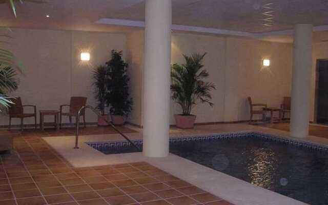 Apartamentos Fuente Aloha