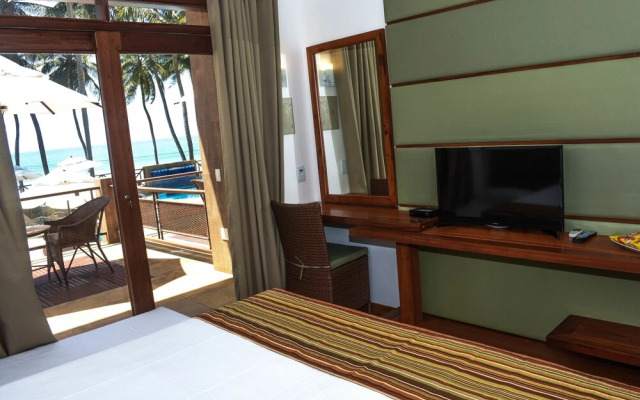 Genus Beach Hotel