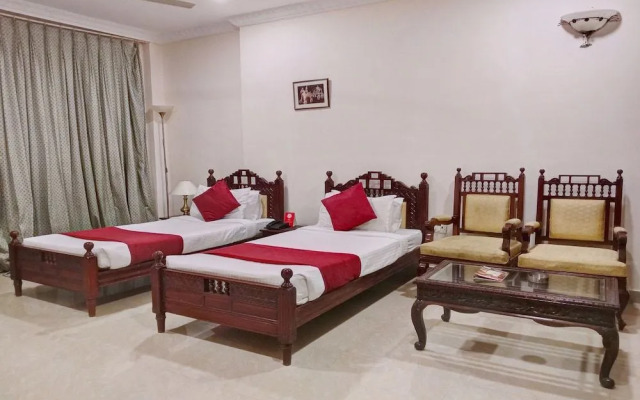 OYO 11316 Athithi INN