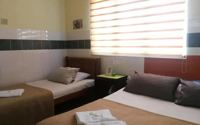 OYO 90762 Fs Dimensi Hotel