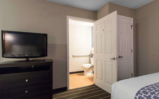 Extended Stay Hotel