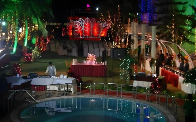 Hotel Sagar Tarang (Berries Group)