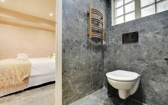Elegance and Refinement for 10 - Montorgueil