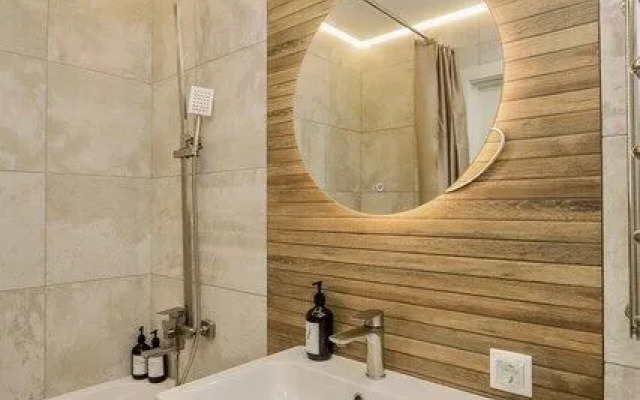 Privi House Apartments on 5th Podlesnaya Street, 3