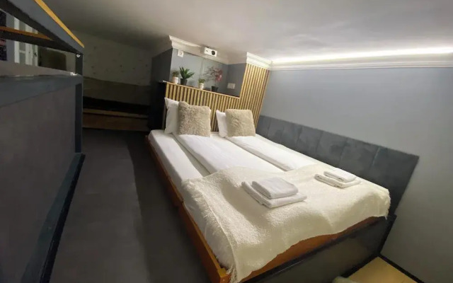 Walk Inn Vaci