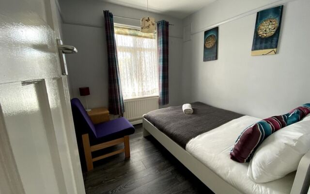 Huku Kwetu - Exton House