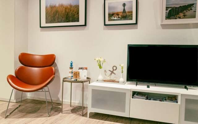 Moi"n Dag Modern Retreat